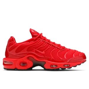 Nike Air Max Plus Red Sneakers